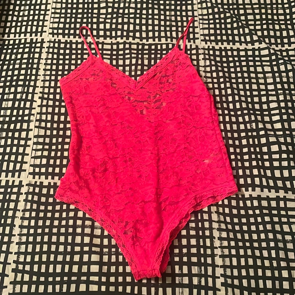 Anthropologie Hot Pink Lace one piece w/snap closure Size Large
